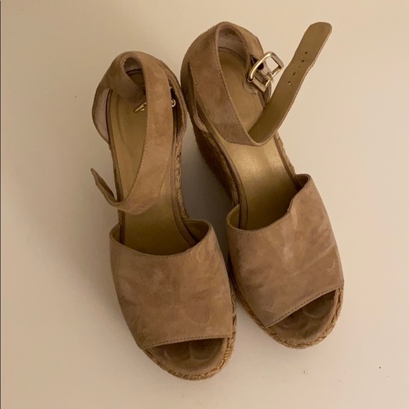 Stuart Weizmann Wedges